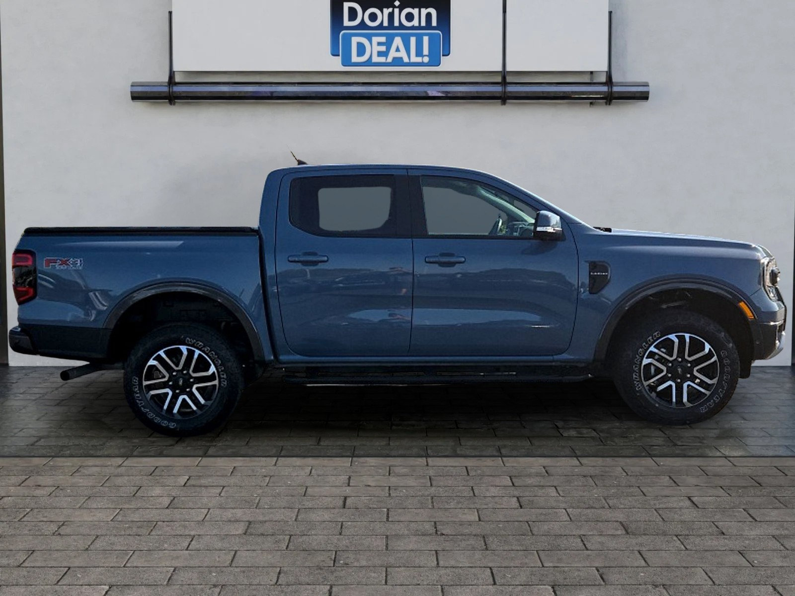 Certified 2024 Ford Ranger Lariat w/ FX4 Off-Road Package AWD/4WD image 2