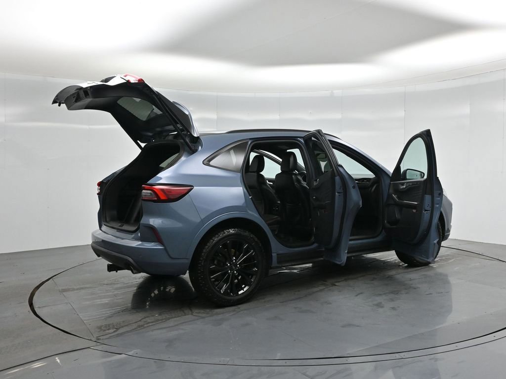 Certified 2023 Ford Escape ST-Line Elite image 35