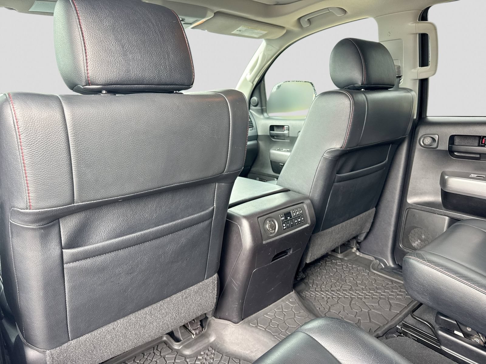 Used 2020 Toyota Sequoia TRD Pro AWD/4WD image 22