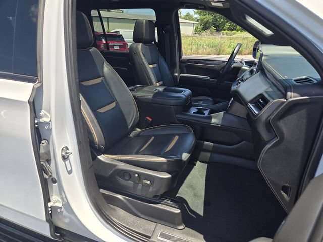 Used 2023 GMC Yukon XL AT4 AWD/4WD image 20