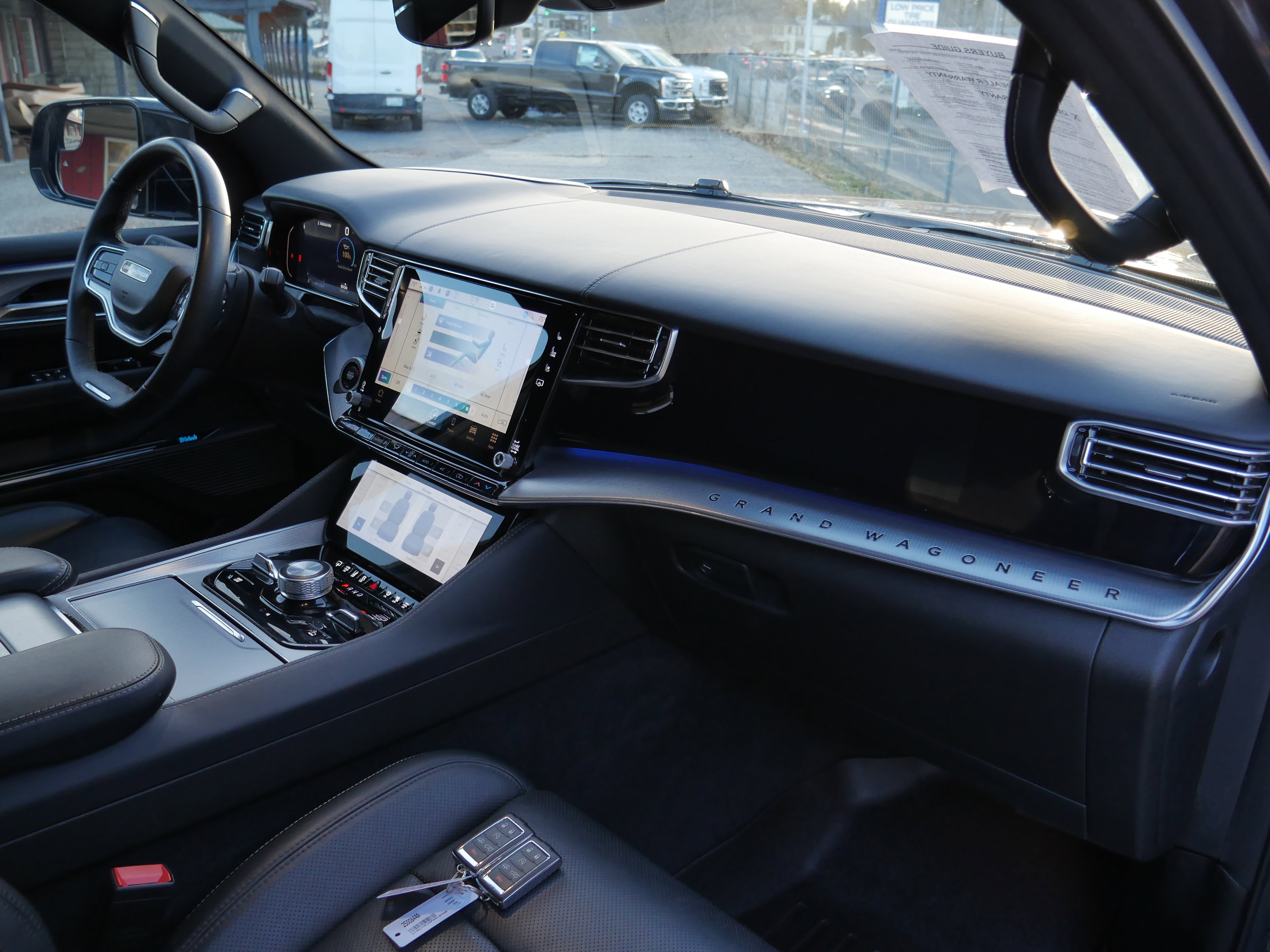 Used 2023 Jeep Grand Wagoneer 4WD image 27