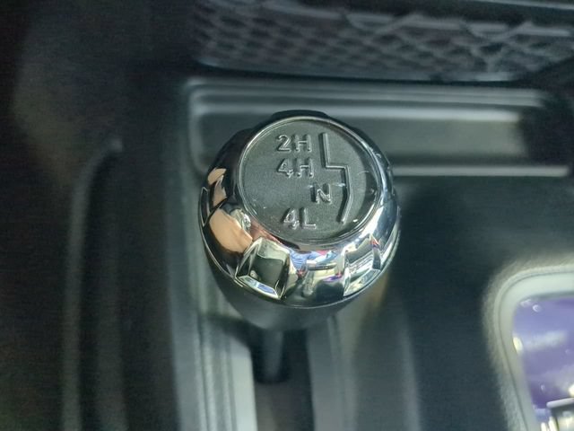 Used 2018 Jeep Wrangler Unlimited Sport S AWD/4WD image 24