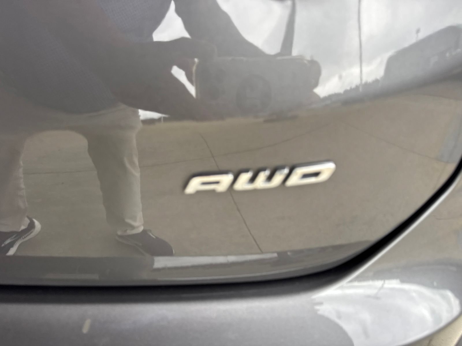 Certified 2024 Ford Edge SEL w/ Convenience Package AWD/4WD image 16