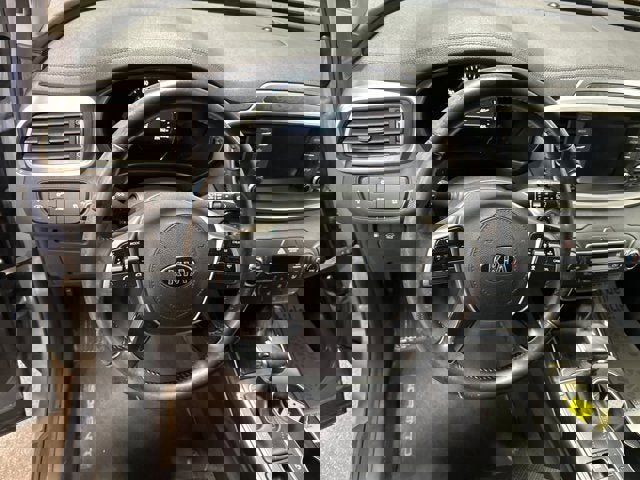 Used 2020 Kia Sorento EX image 14