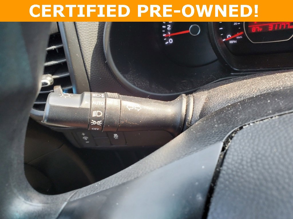 Used 2019 Kia Soul Base w/ Convenience Package image 19