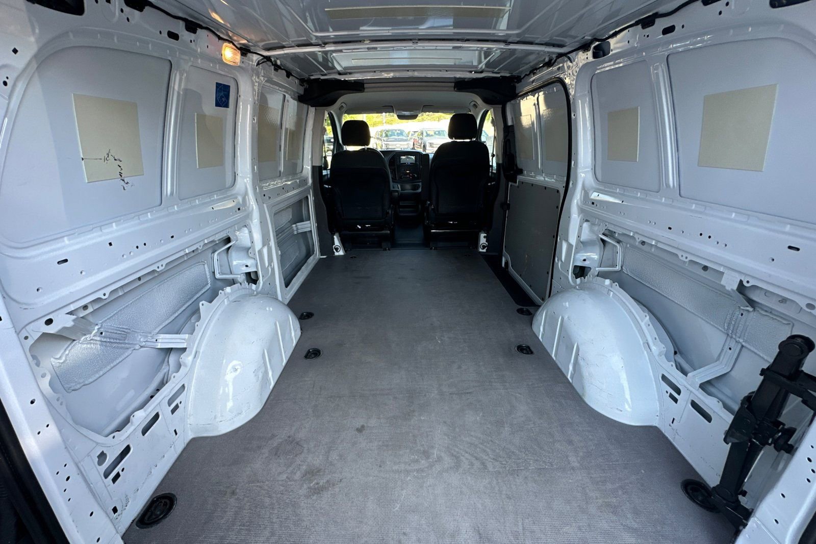 Used 2022 Mercedes-Benz Metris image 14