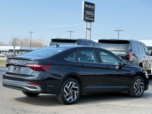 Used 2024 Volkswagen Jetta SEL FWD image 40