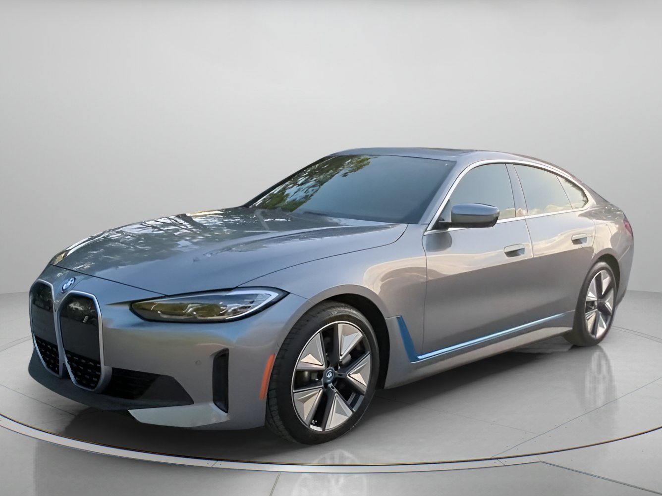 Used 2023 BMW i4 eDrive40 w/ Premium Package RWD image 12