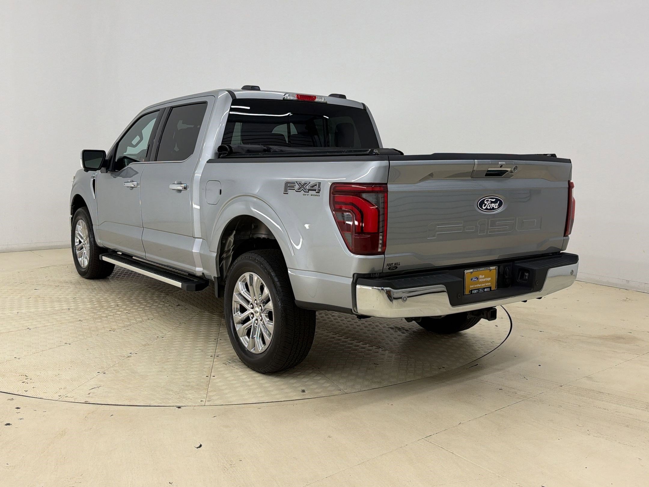 Certified 2024 Ford F150 Lariat w/ FX4 Off-Road Package AWD/4WD image 3