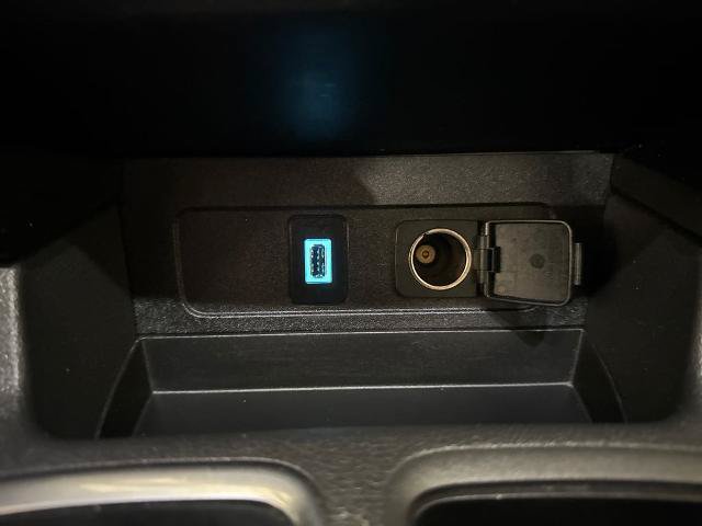 Certified 2019 Ford Escape SEL FWD image 28