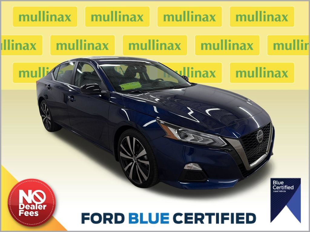 Used 2021 Nissan Altima 2.5 SR w/ SR Premium Package FWD image 1
