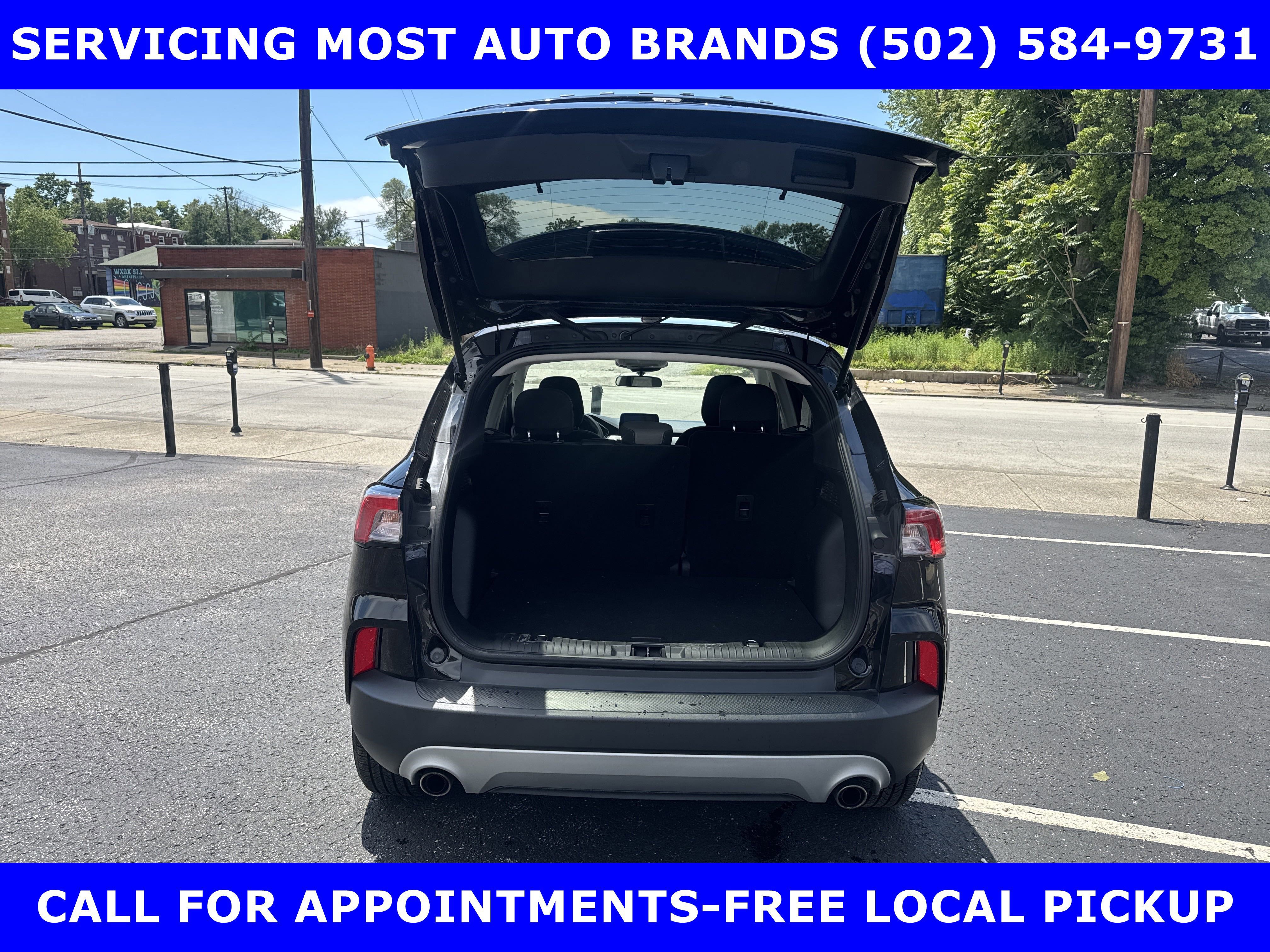 Certified 2022 Ford Escape SE w/ Cold Weather Package image 15