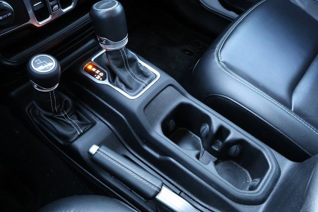 Used 2021 Jeep Gladiator Overland w/ Popular Equipment Package image 34