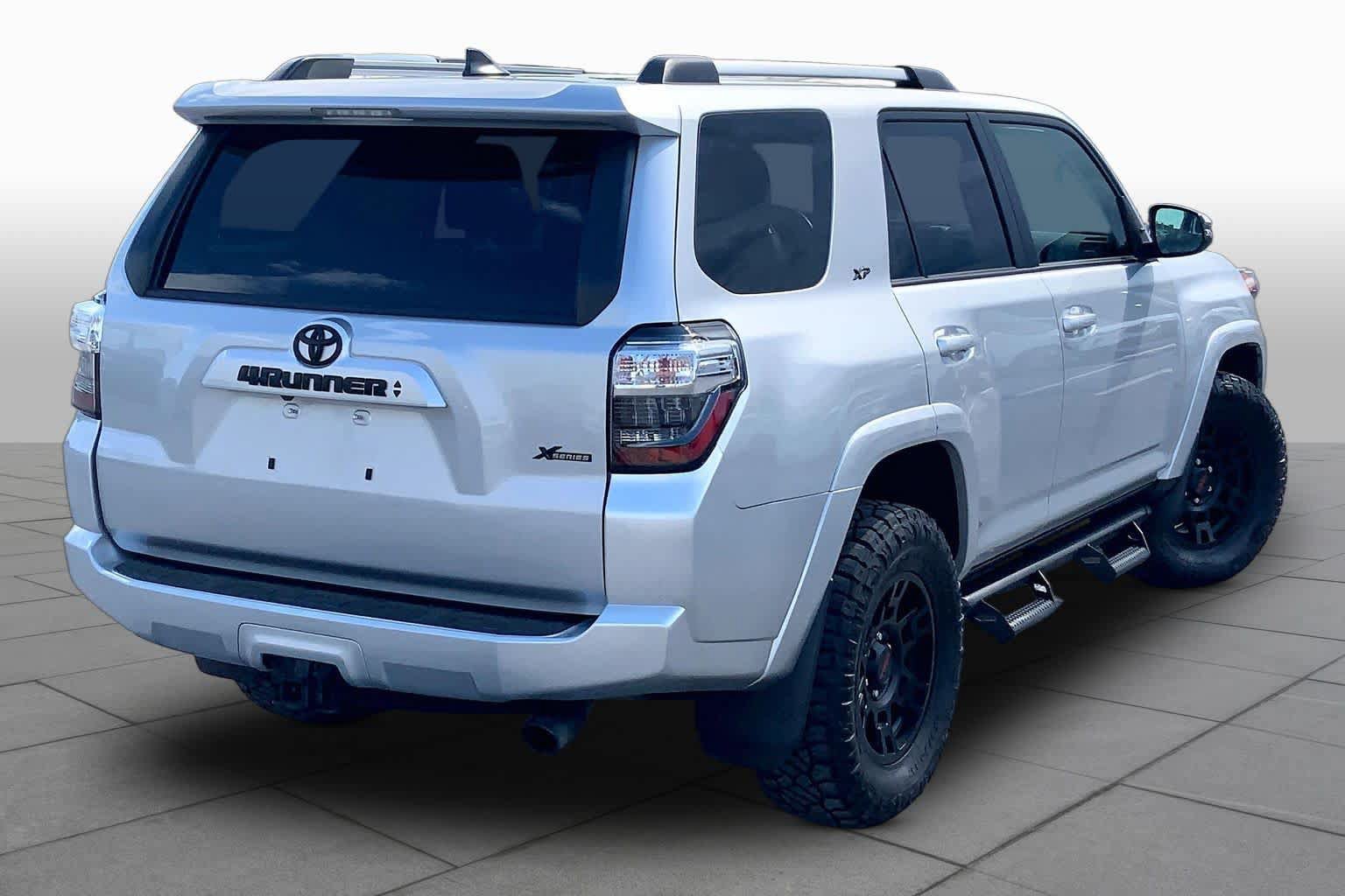 Used 2023 Toyota 4Runner SR5 Premium w/ Moonroof Package RWD image 13
