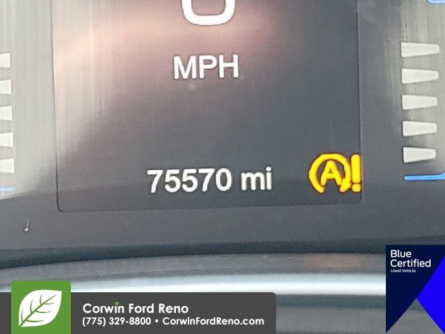 Used 2017 Chrysler Pacifica Touring-L FWD image 18