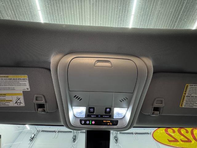 Used 2022 Chevrolet Equinox LT image 24