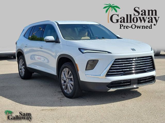 Used 2026 Buick Enclave Preferred w/ Power Package FWD image 1