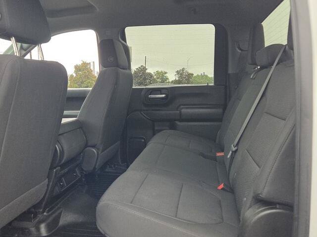 Used 2022 Chevrolet Silverado 2500 Custom w/ Gooseneck/5TH Wheel Package AWD/4WD image 6