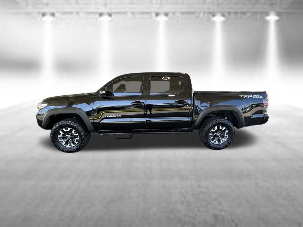 Used 2023 Toyota Tacoma TRD Off-Road w/ Technology Package RWD image 8