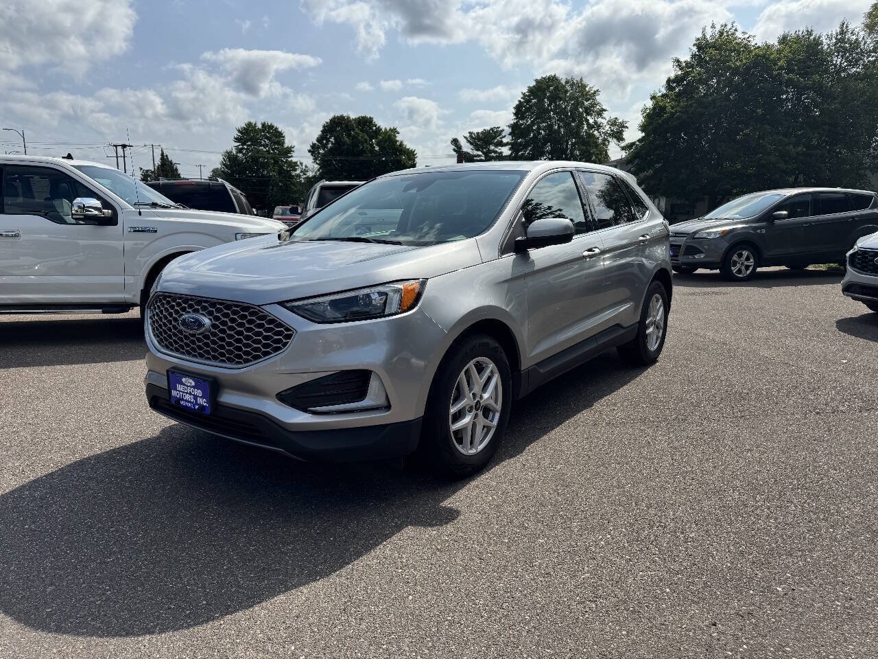 Certified 2023 Ford Edge SEL AWD/4WD image 2