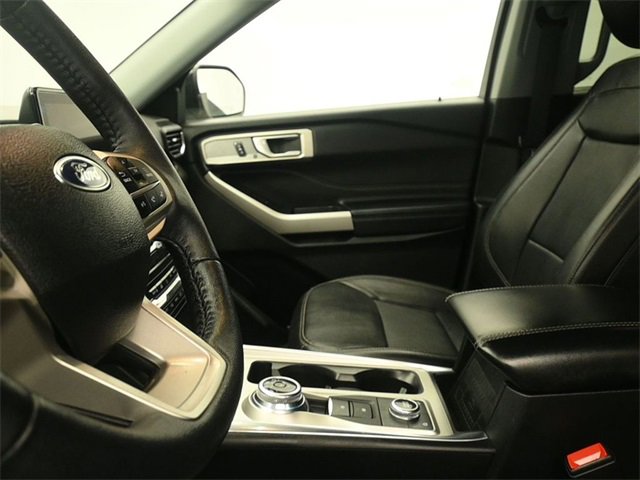 Certified 2023 Ford Explorer Limited w/ Equipment Group 301A image 21