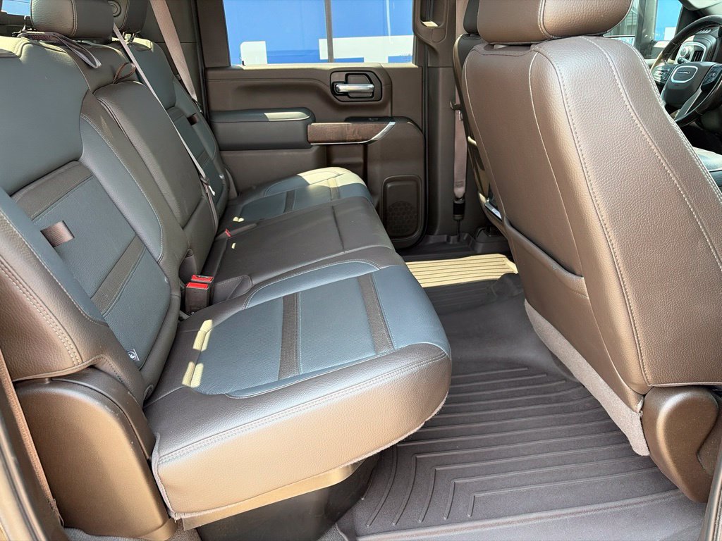 Used 2022 GMC Sierra 2500 Denali AWD/4WD image 14