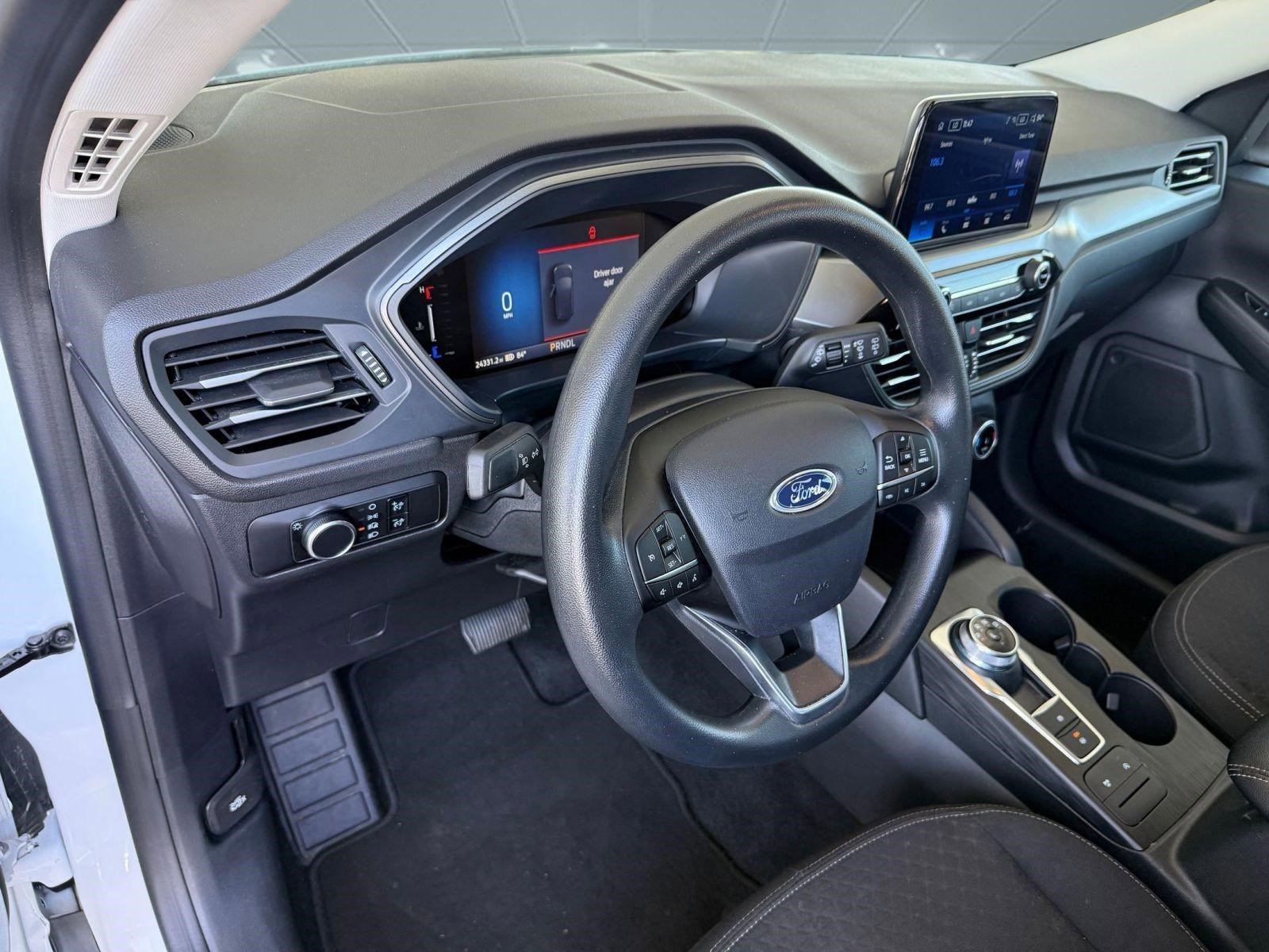 Certified 2025 Ford Escape Active FWD image 4