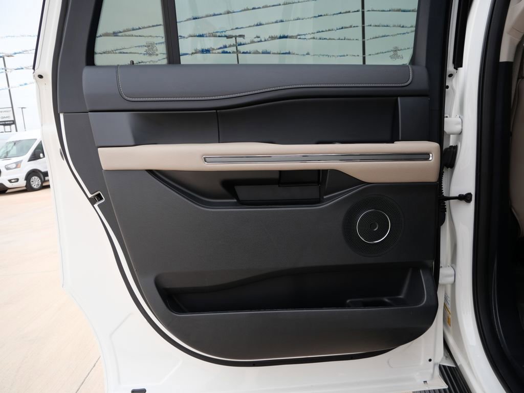 Certified 2024 Ford Expedition Max XLT image 13