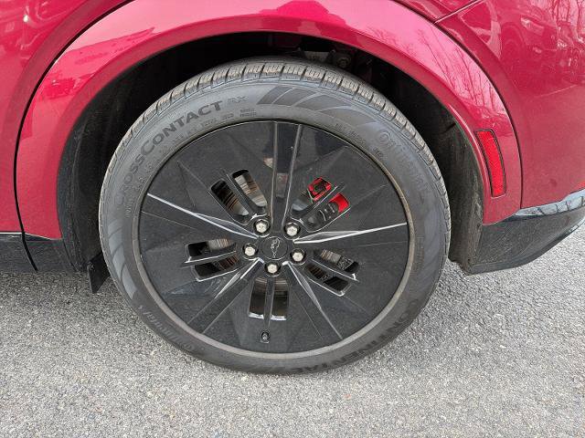 Certified 2025 Ford Mustang Mach-E GT image 27