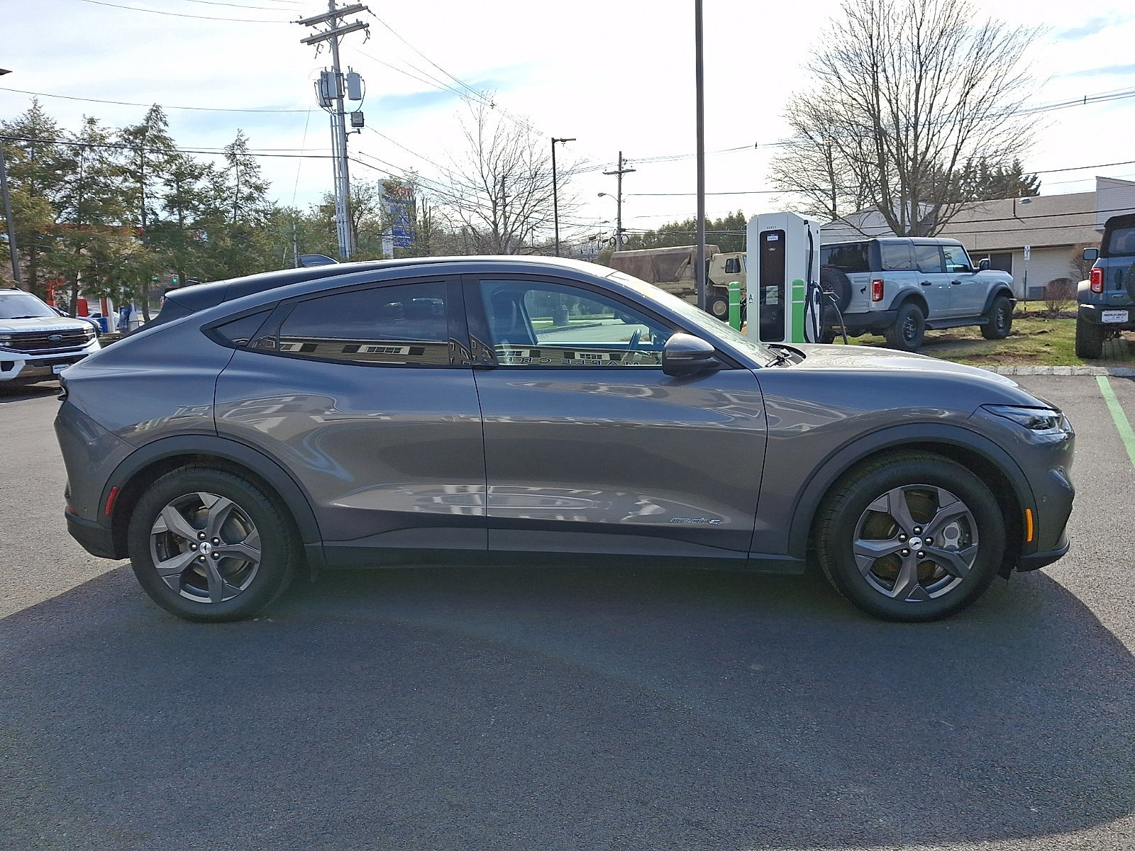 Certified 2021 Ford Mustang Mach-E Select w/ Comfort/Technology Package image 6