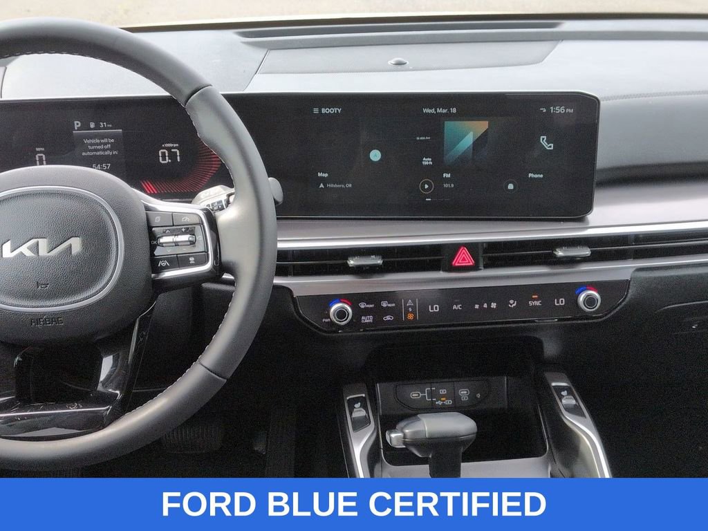 Used 2025 Kia Sorento S w/ Panoramic Sunroof Package FWD image 17