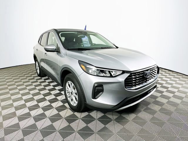 Certified 2023 Ford Escape Active w/ Tech Pack #2 image 8