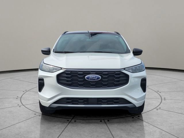 Certified 2023 Ford Escape ST-Line w/ Tech Pack #1 AWD/4WD image 15
