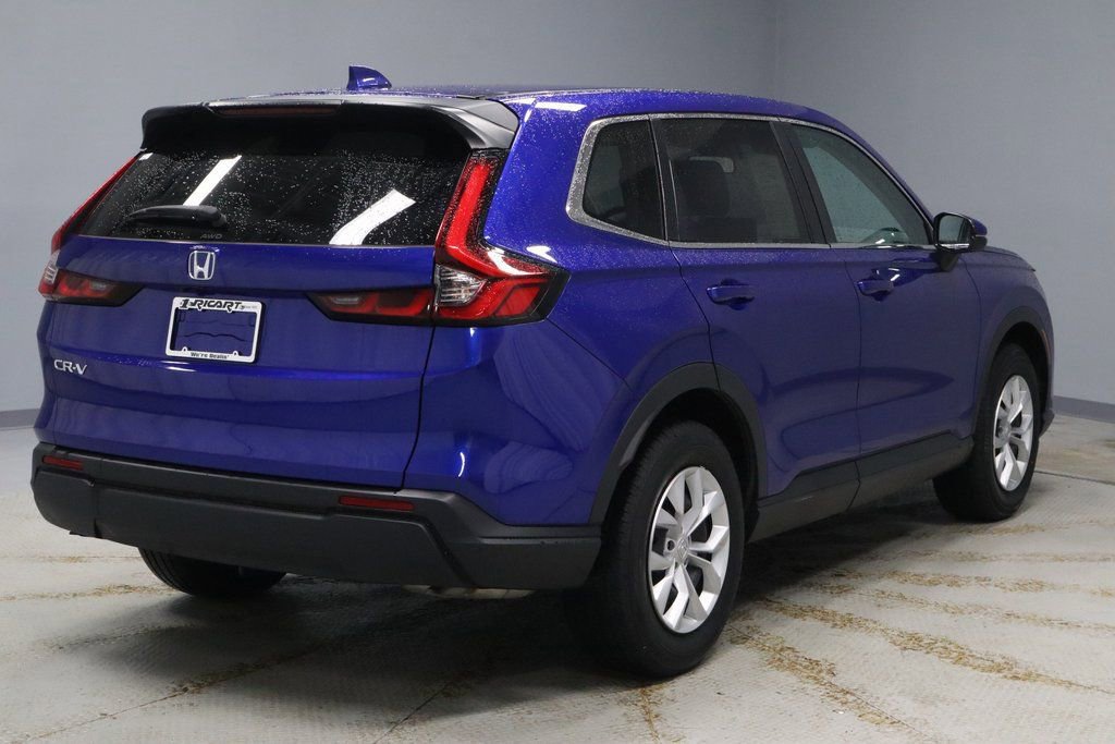 Used 2025 Honda CR-V LX image 5
