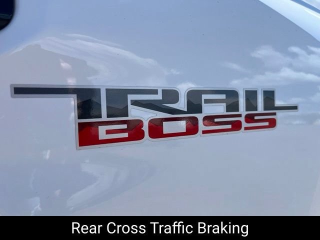 Used 2024 Chevrolet Colorado Trail Boss w/ Technology Package AWD/4WD image 24
