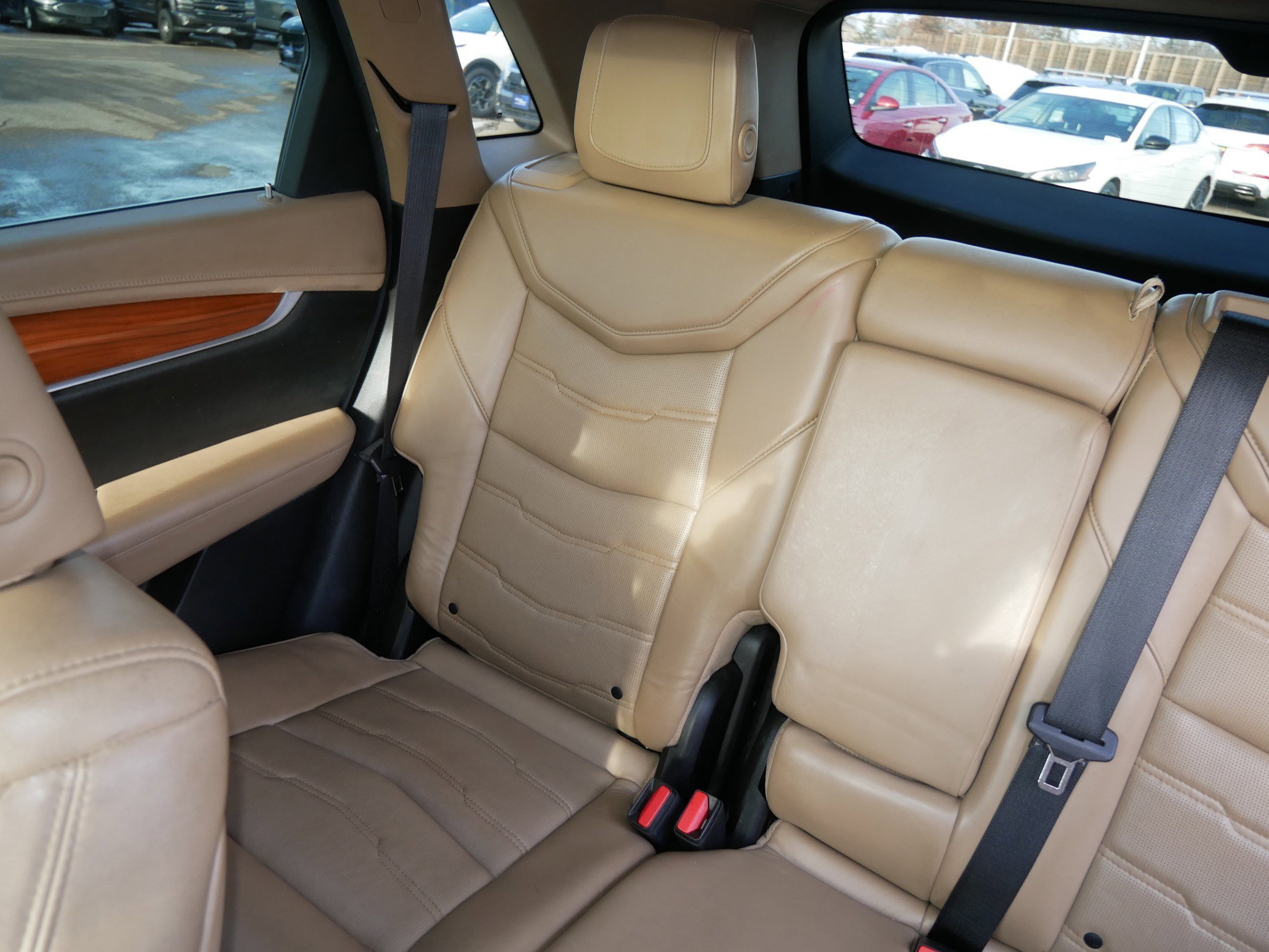 Used 2017 Cadillac XT5 Platinum image 12