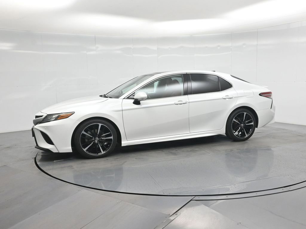 Used 2019 Toyota Camry XSE image 26
