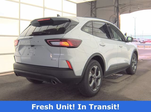 Certified 2025 Ford Escape ST-Line w/ Tech Pack #1 AWD/4WD image 2
