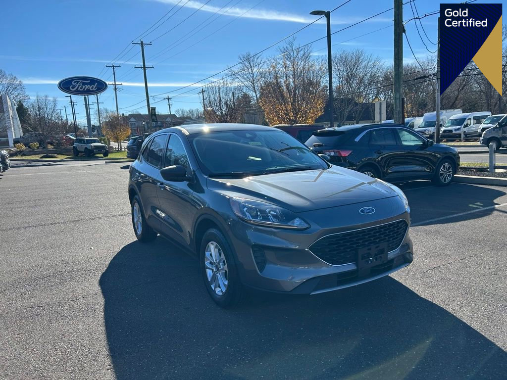 Certified 2022 Ford Escape SE