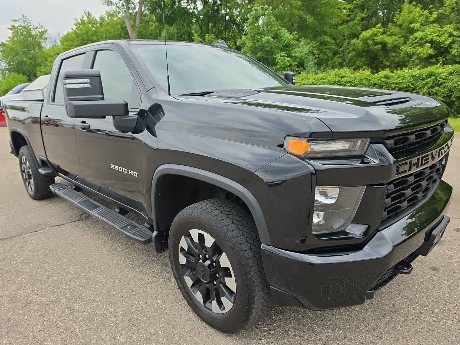 Used 2020 Chevrolet Silverado 2500 Custom w/ Custom Value Package AWD/4WD image 5
