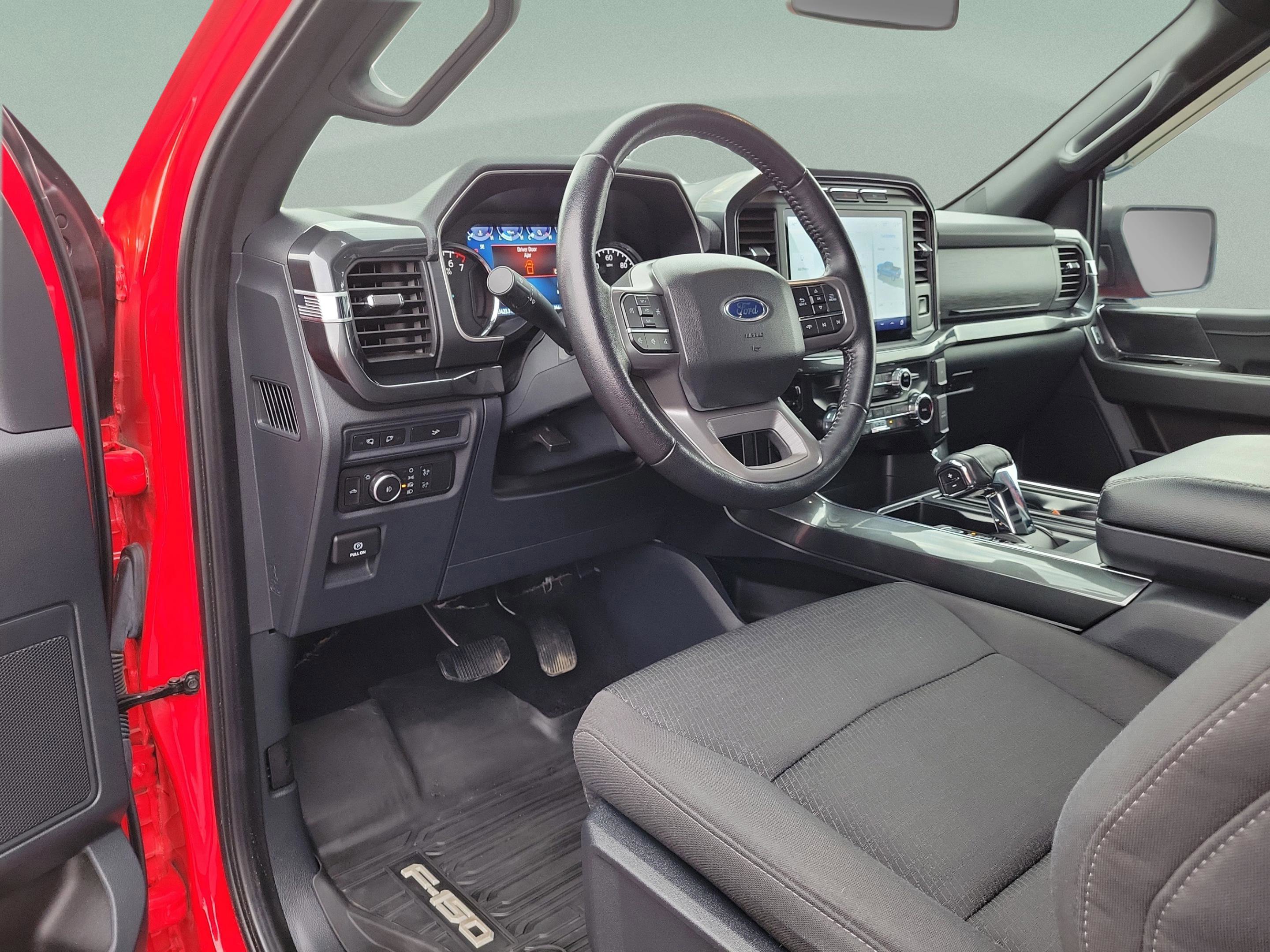 Certified 2022 Ford F150 XLT w/ Equipment Group 302A High image 20