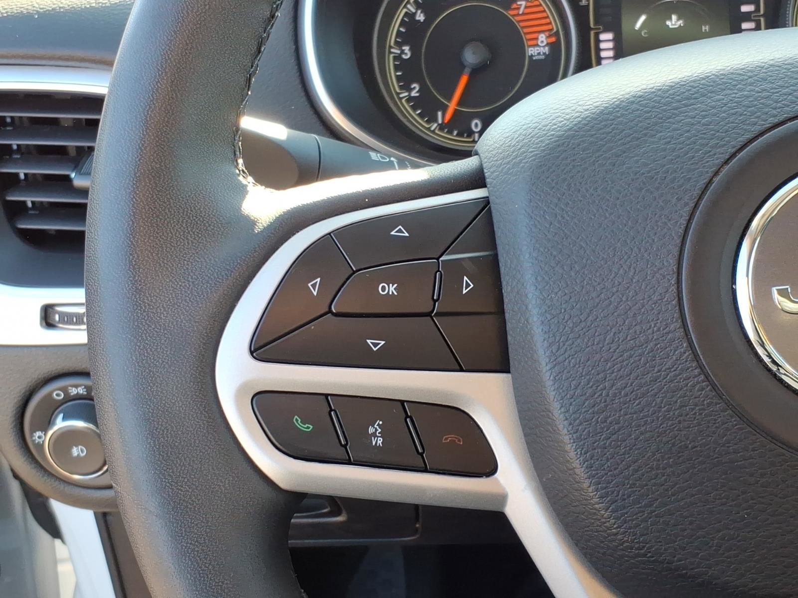 Used 2022 Jeep Cherokee Latitude image 16