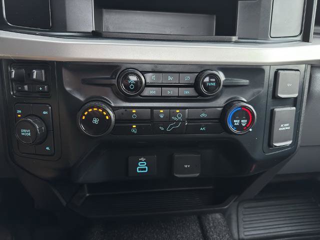 Certified 2023 Ford F550 4x4 Regular Cab Super Duty image 21