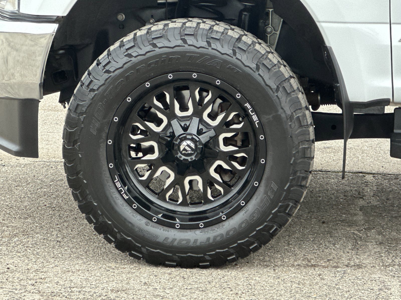 Certified 2022 Ford F350 Lariat w/ Lariat Ultimate Package image 26