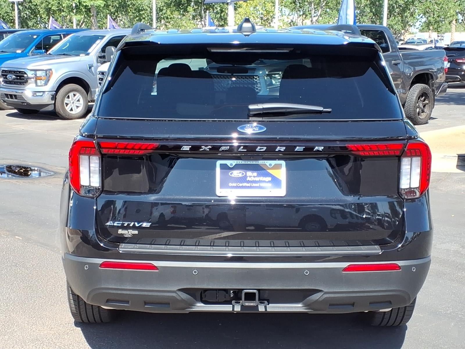 Certified 2026 Ford Explorer Active RWD image 5