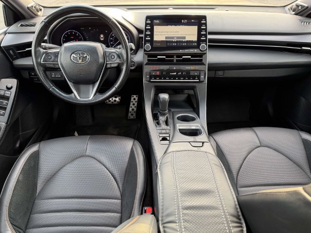 Used 2019 Toyota Avalon XSE w/ All Weather Liner Package FWD image 13