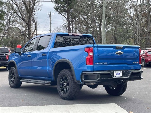 Used 2023 Chevrolet Silverado 1500 ZR2 w/ Technology Package image 3