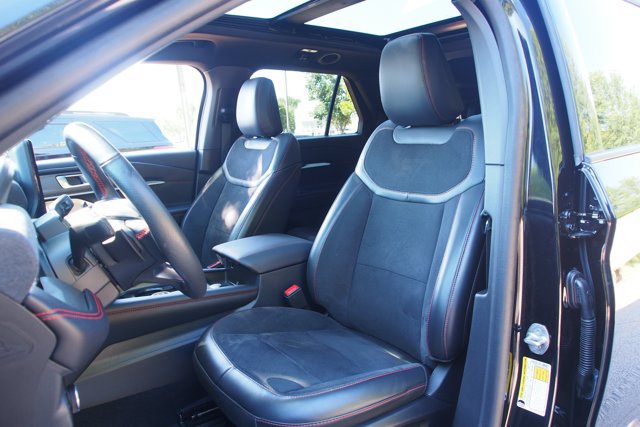 Certified 2025 Ford Explorer ST w/ Sun And Sound Package AWD/4WD image 21