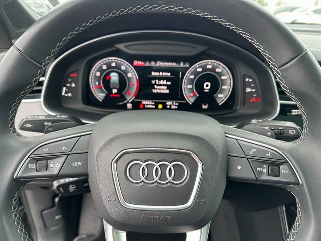 Used 2025 Audi Q7 3.0T Premium Plus AWD/4WD image 31