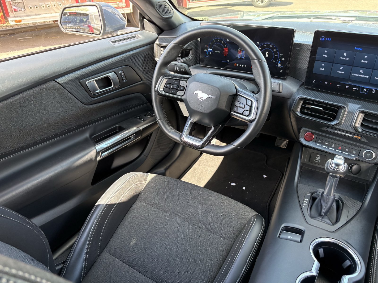 Certified 2024 Ford Mustang Coupe RWD image 18